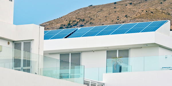 Comprar / Vender Pisos y Plantas Bajas en Xàtiva · con Placas Solares