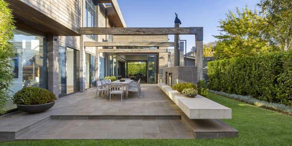 Compraventa de Inmuebles en València · Chalets